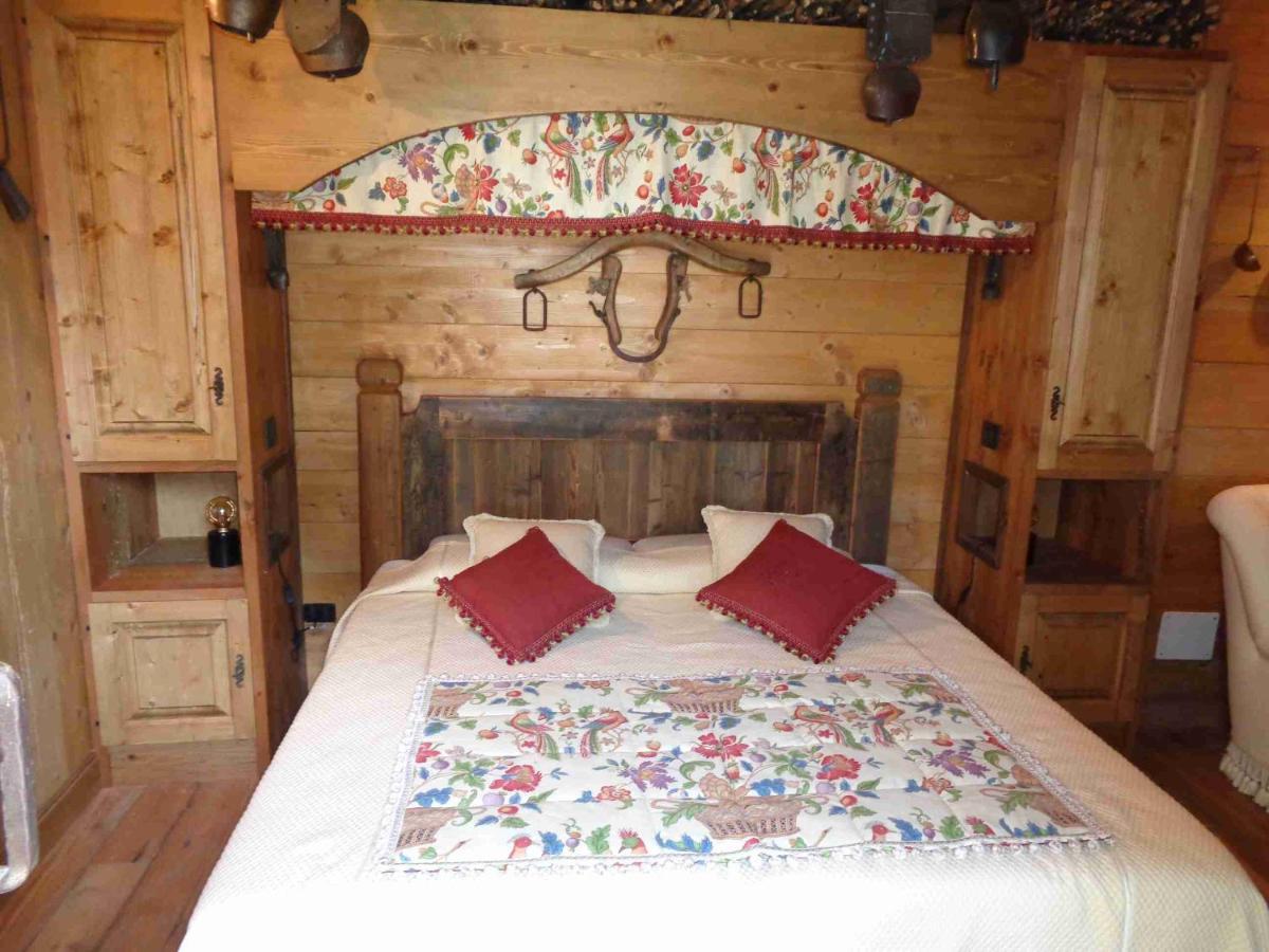 Chalet Euthalia Restaurant & Suites San Giacomo  Dış mekan fotoğraf